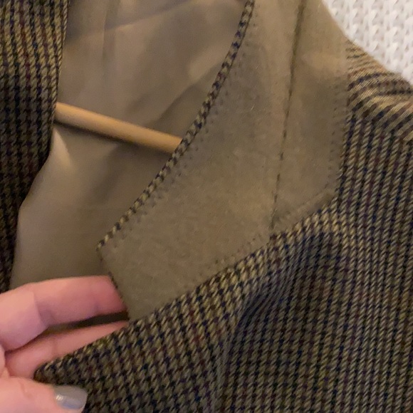 CHAPS/RALPH LAUREN Stolen from the men’s closet. Lightweight silk & wool. Beaut! - Picture 13 of 13